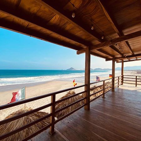 Sal Marina Restaurante Y Cabanas 萨利纳克鲁斯 外观 照片