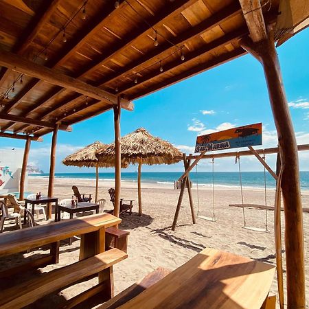 Sal Marina Restaurante Y Cabanas 萨利纳克鲁斯 外观 照片